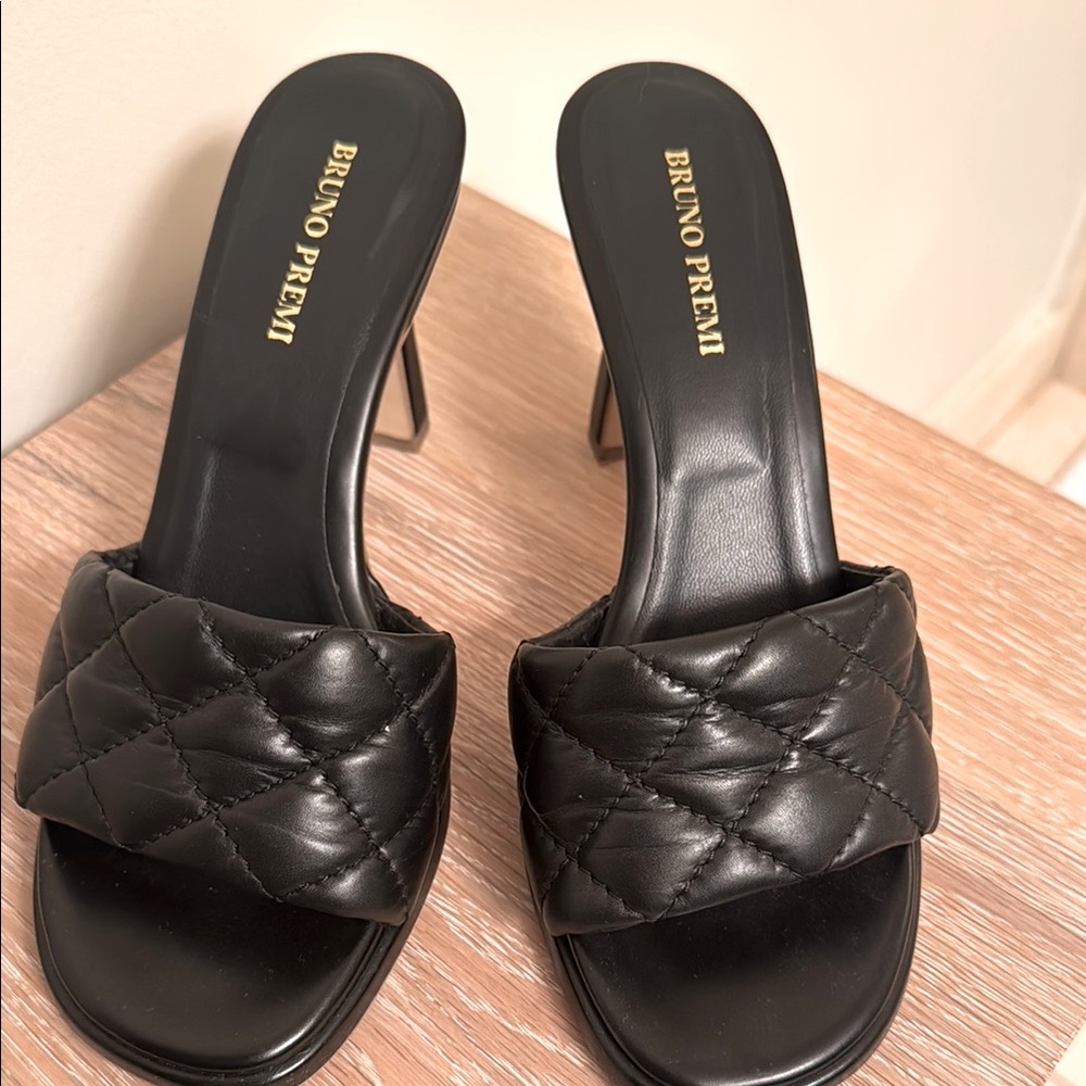 Black Quilted Women's Sandals/ Mules. Designer Bruno Premi, Italy. Very comfy
